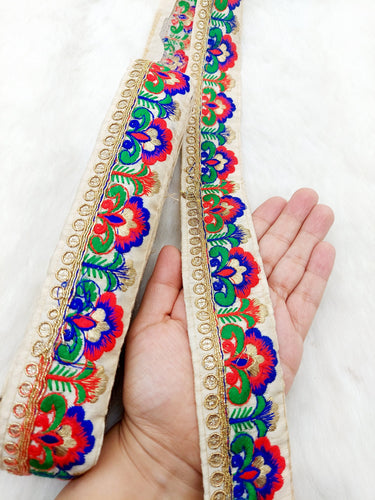 Beige Art Silk Lace Trim in Floral Embroidery, Gold Sequins Embellishments, Decorative Trim